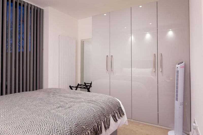 Bedroom- click for photo gallery